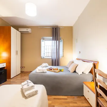 Rome'S Best Holidays Guest House Exterior photo