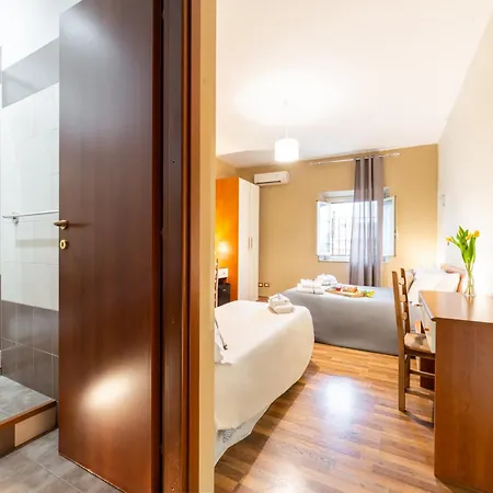 Rome'S Best Holidays Guest House Exterior photo